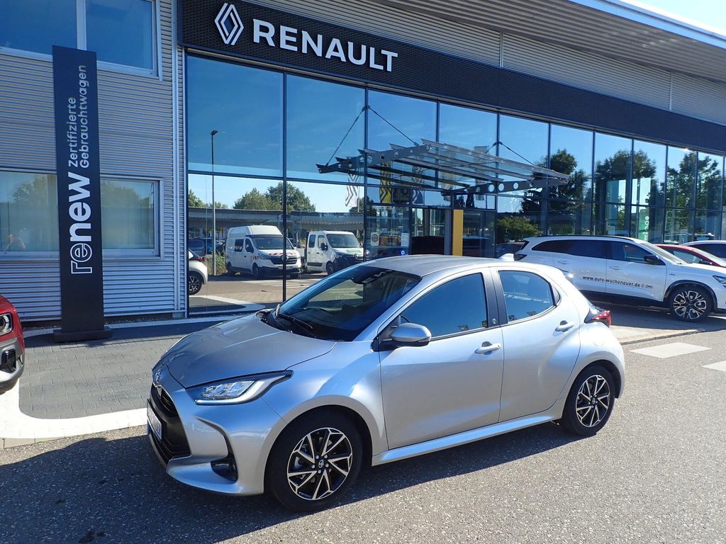 Bild des Angebotes Toyota Yaris Hybrid 1.5 Team Deutschland