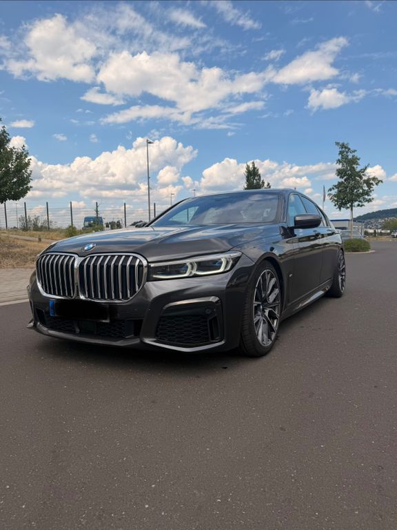 Bild des Angebotes BMW 730d xDrive -