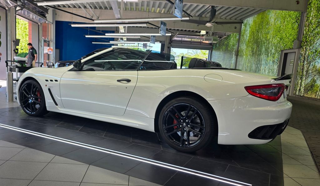 Bild des Angebotes Maserati GranCabrio 4.7 V8 MC Stradale Automatik