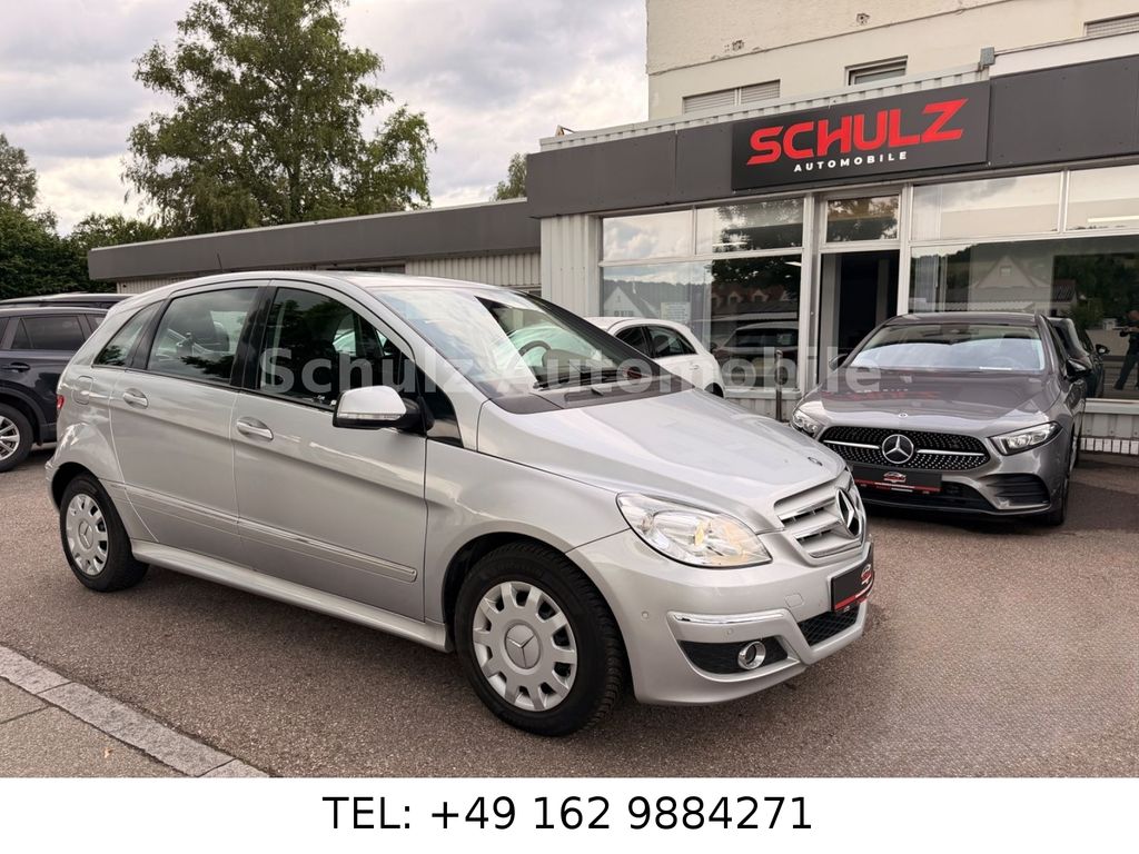 Bild des Angebotes Mercedes-Benz B170 AUTOMATIK *NAVI/AHK/SHZ/PDC/TEMPOMAT/2.HAND