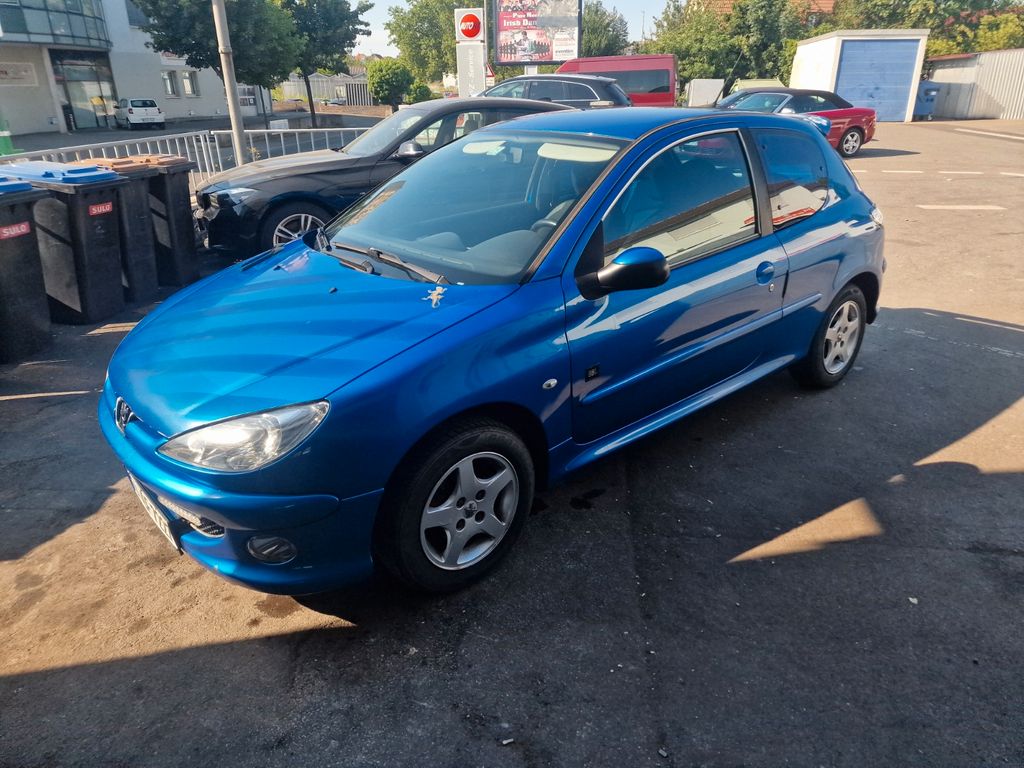 Bild des Angebotes Peugeot 206 JBL 75 Generalüberhol Motor vor 2.000km