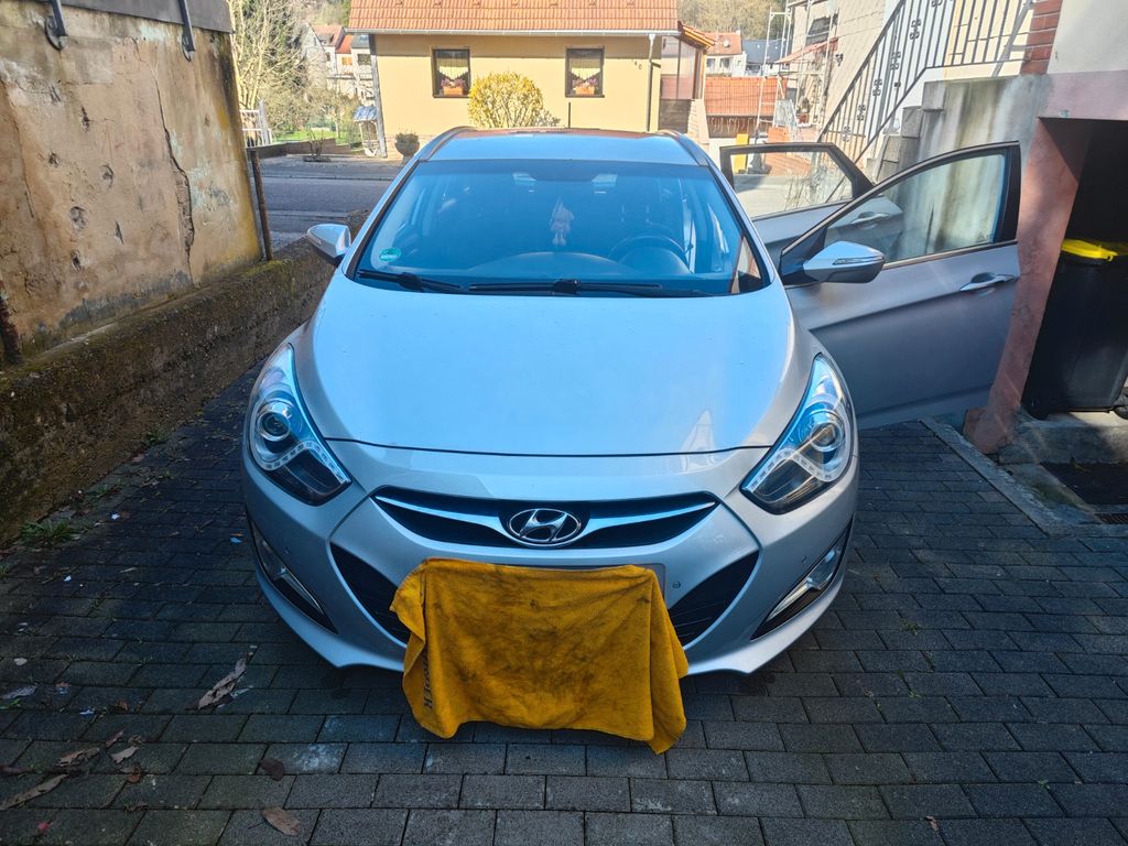 Bild des Angebotes Hyundai i40 cw 1.7 CRDi Style 100kW Automatik Style