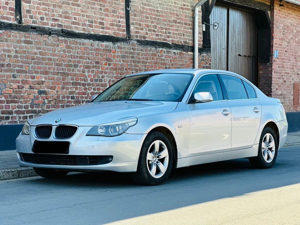 Bild des Angebotes BMW 520i aus 2. Hand