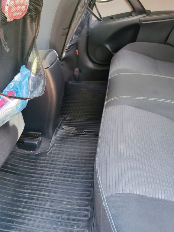 Toyota Avensis 1,8-l-Valvematic Comfort Touring Spo...