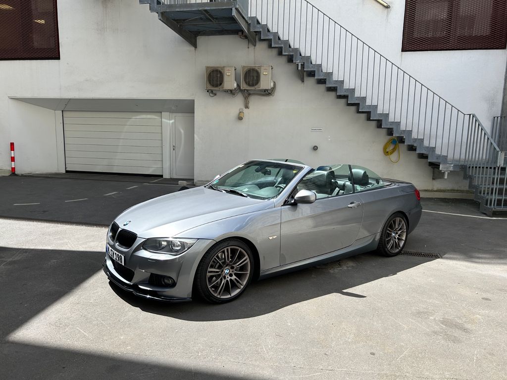 Bild des Angebotes BMW 330i Cabrio - BMW Scheckheftgepflegt