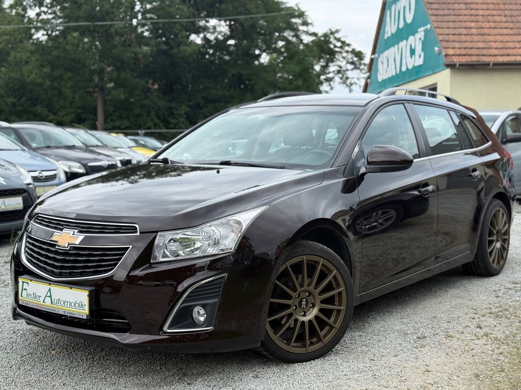 Bild des Angebotes Chevrolet Cruze 1.8 LTZ / KLIMAAUT / NAVI / KAMERA / TEMP