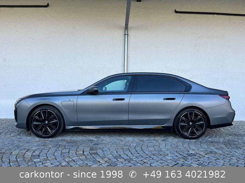 Bild des Angebotes BMW 750e xDr. *MSPORT PRO*LOUNGE SEAT*FOND EN*FROZEN