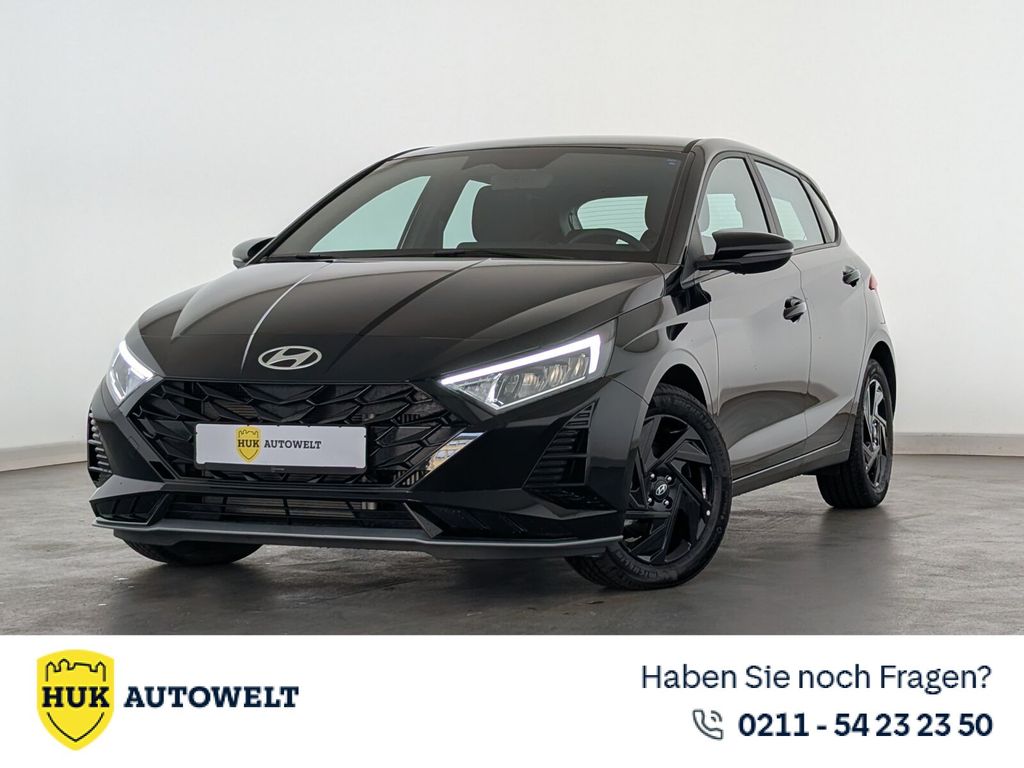 Bild des Angebotes Hyundai i20 Comfort Plus NAVI+LED+RFK+SHZ+TEMP+