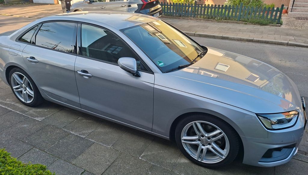 Bild des Angebotes Audi A4 30 TDI S tronic Buisness Garantie 18" MMI LED