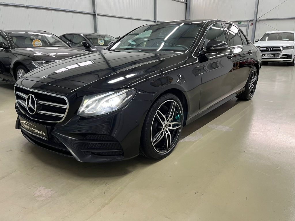 Bild des Angebotes Mercedes-Benz E 300 AMG Line/Kamera/Volldigitales/Sitzbelüft