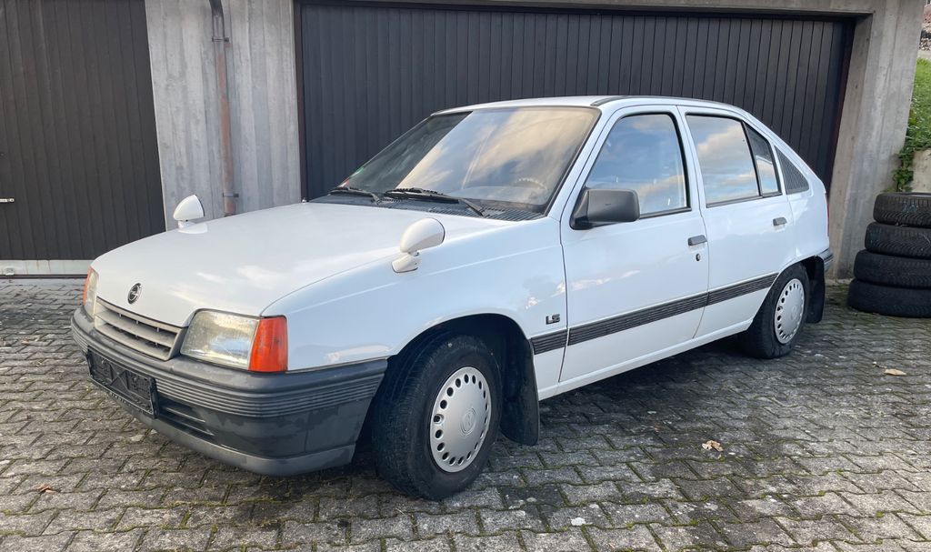 Opel Kadett Kadett E LS 1.6i