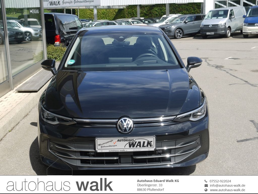 Bild des Angebotes Volkswagen Golf 1.5 eTSI DSG Style NAVI IQ Matrix/AHK/Headu