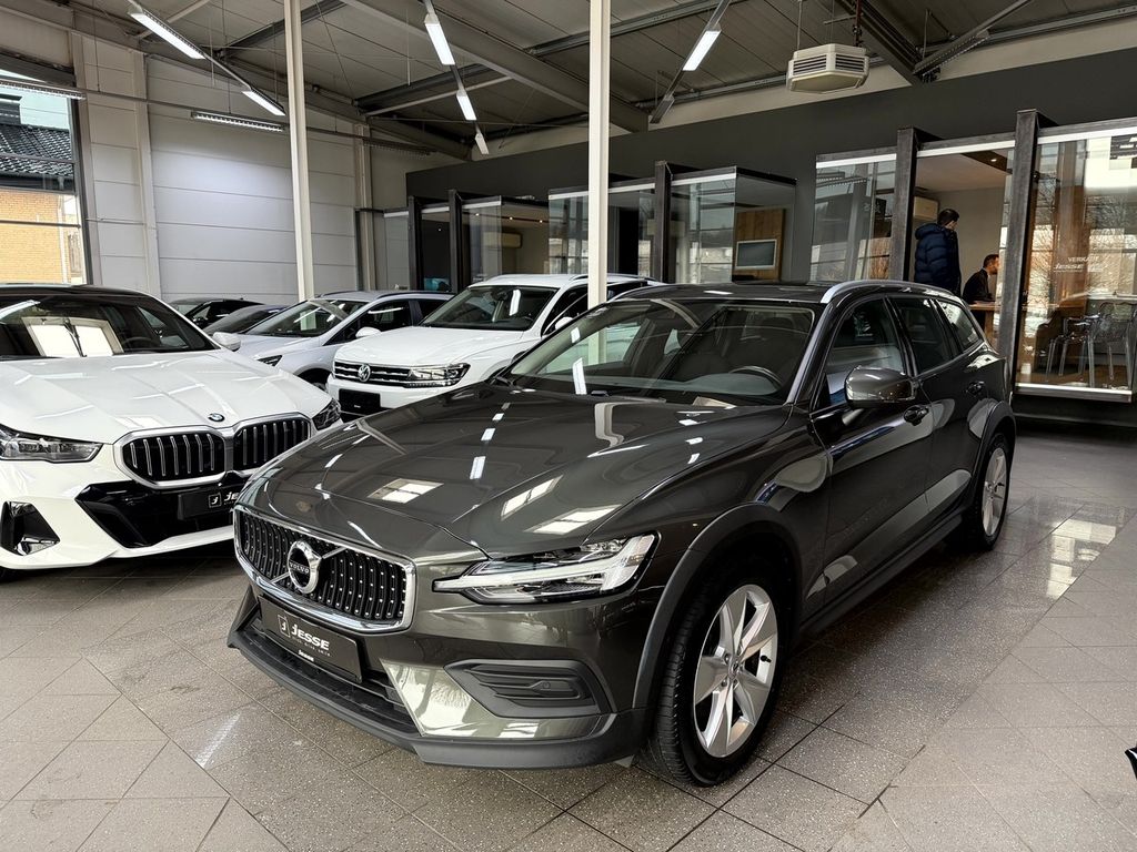 Bild des Angebotes Volvo V60 Cross Country  B5 AWD LED Pano AHK