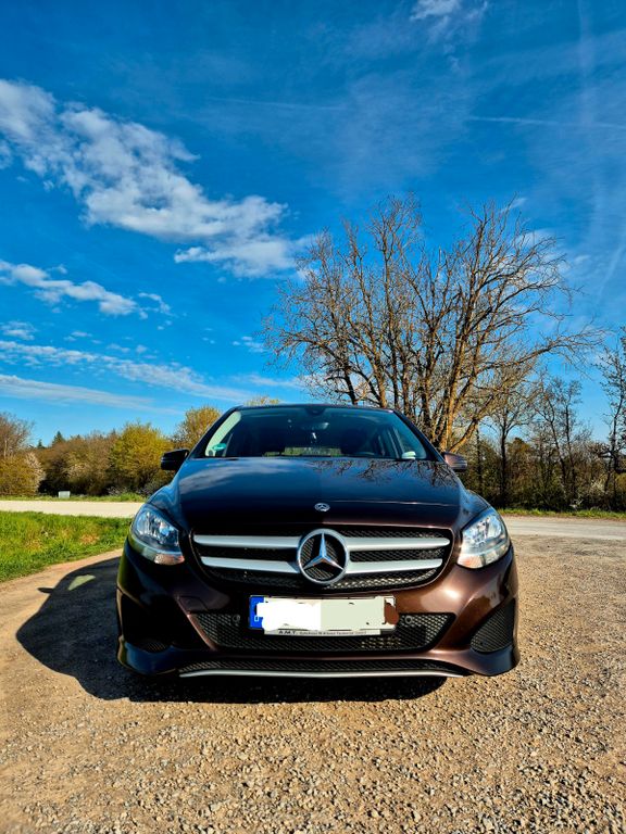Bild des Angebotes Mercedes-Benz B 220 d DCT PEAK Edition