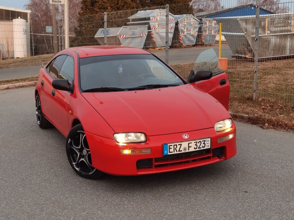 Bild des Angebotes Mazda 323 F