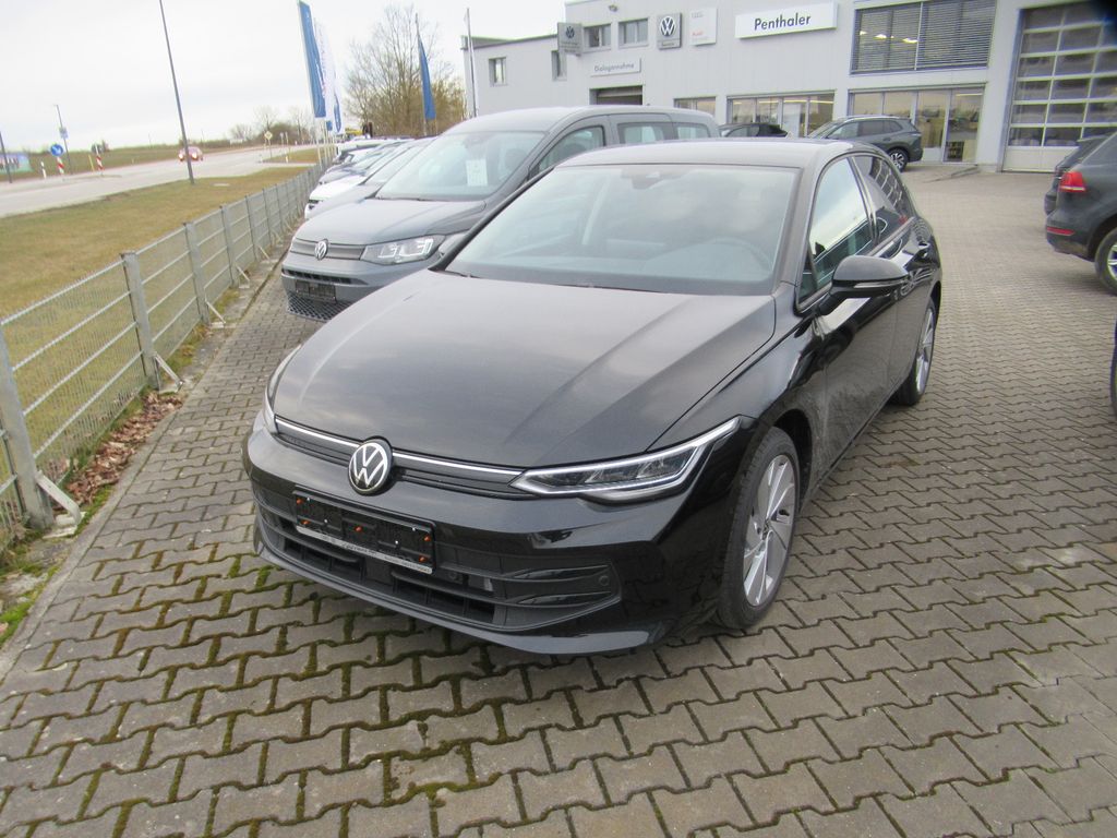 Bild des Angebotes Volkswagen Golf  1.5 TSI Life ACC, APP, Rückfahrkamera...