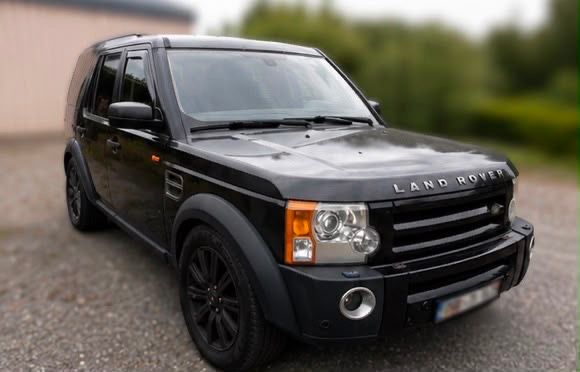 Land Rover Discovery V6 TD HSE TÜV 10/2026