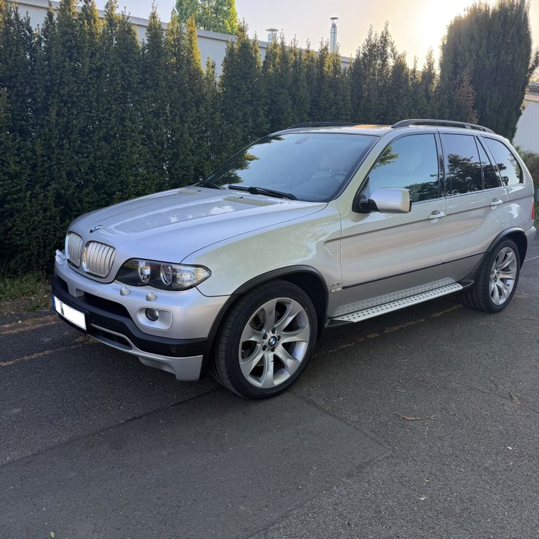 Bild des Angebotes BMW X5 4.8is äußerst gepflegtes Liebhaberfahrzeug