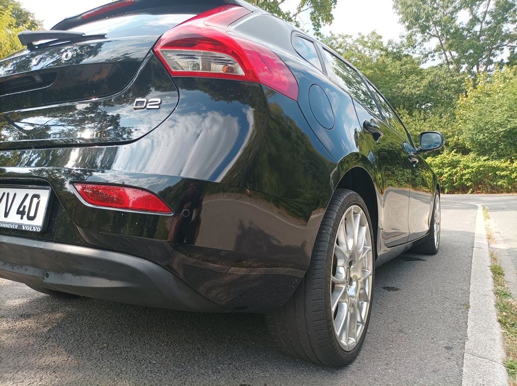 Bild des Angebotes Volvo V40 2.0 Navi 6-Gang Klima Euro6