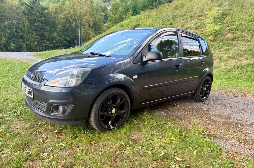 Bild des Angebotes Ford Fiesta 1,6 TDCi DPF Trend Trend