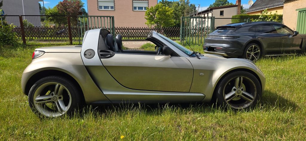 Bild des Angebotes Smart Roadster 82 PS - 100 % dicht, Leder, Schaltwippe
