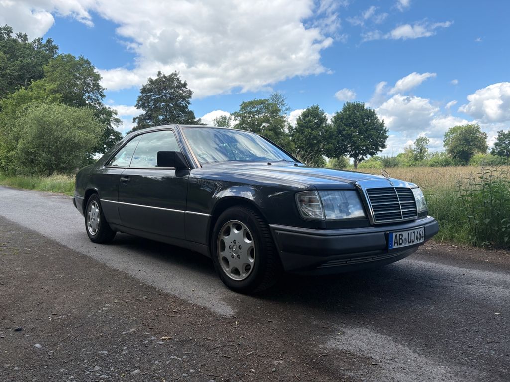 Bild des Angebotes Mercedes-Benz 230 CE
