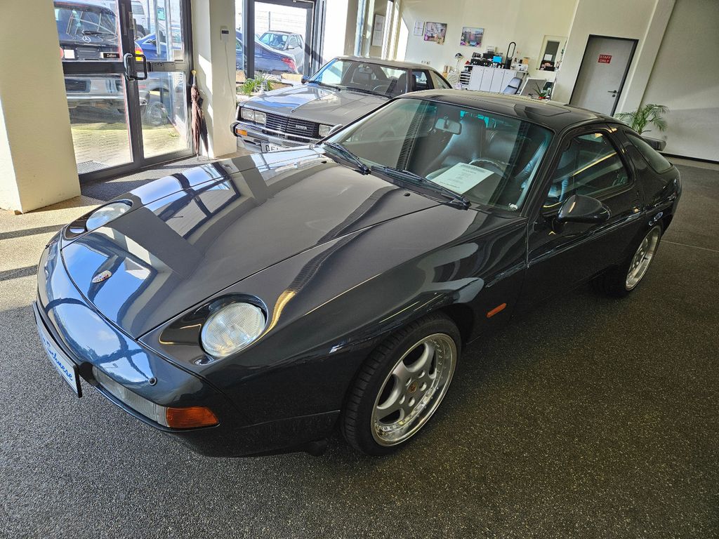 Bild des Angebotes Porsche 928 S4 Schiebedach/Leder H-Kennzeichen neu