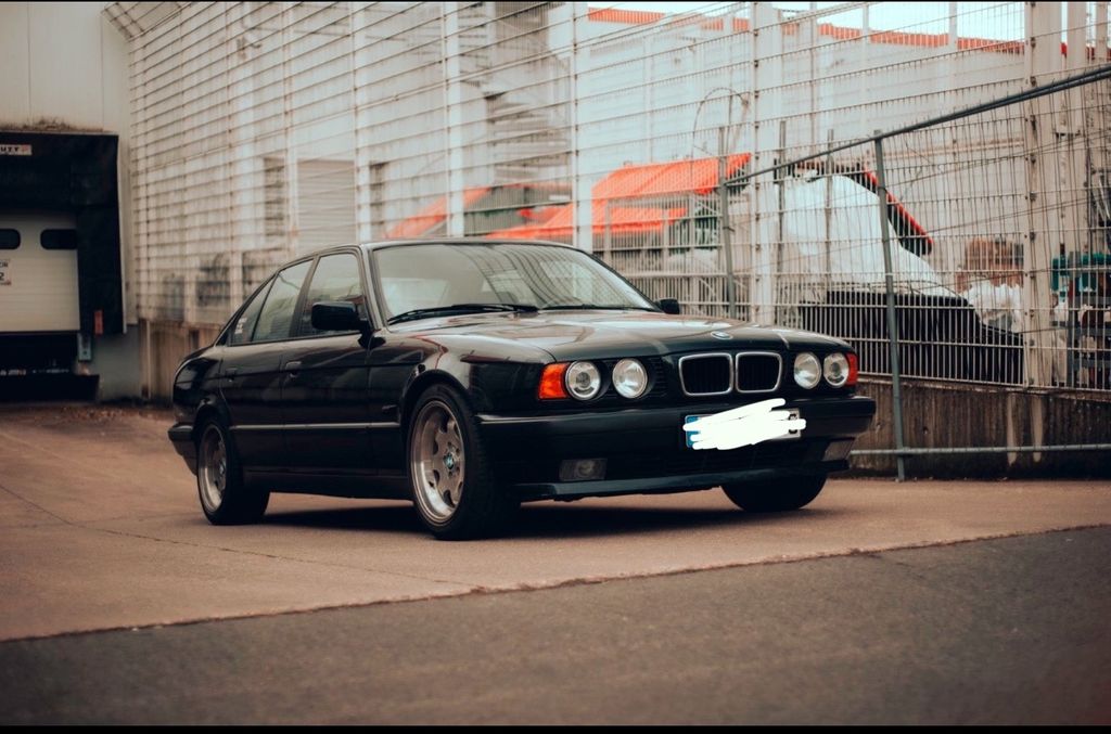 BMW 520i e34