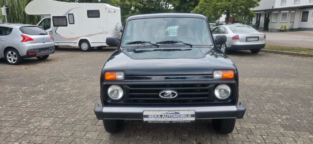 Bild des Angebotes Lada Taiga  4x4 - AHK-Neu Tüv-1 Hand
