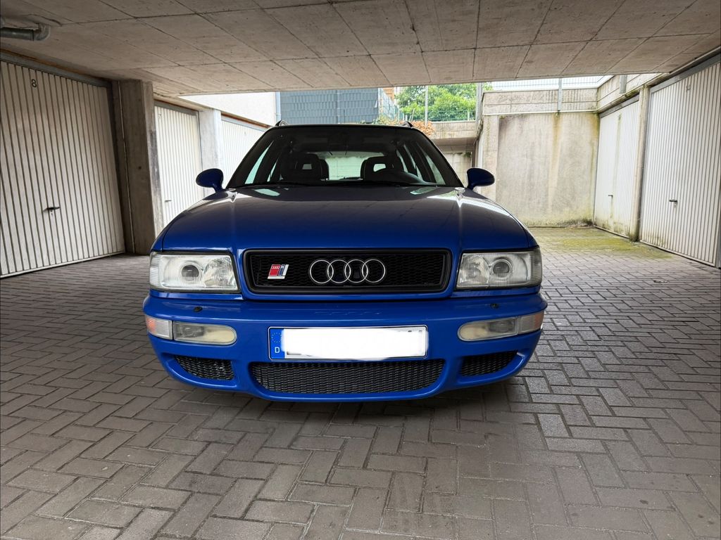Audi RS2
