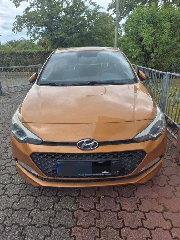 Bild des Angebotes Hyundai i20 1.4 (100 PS) | HU 06/27