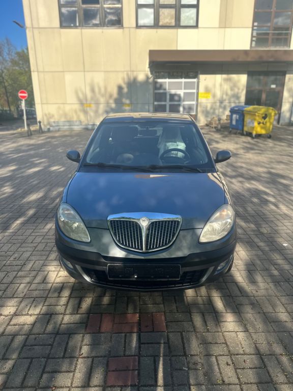 Bild des Angebotes Lancia Ypsilon 1.4 16V DFN Oro*NEUE TÜV*