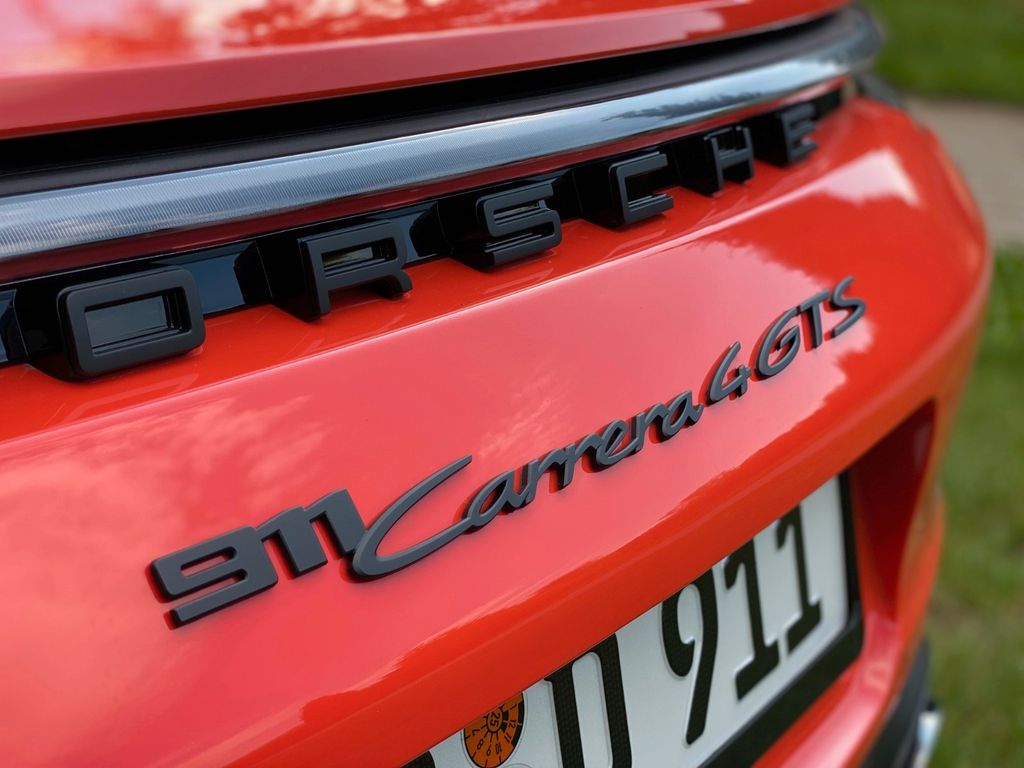 Bild des Angebotes Porsche 992 Carrera 4 GTS Cabriolet Approved Lavaorange