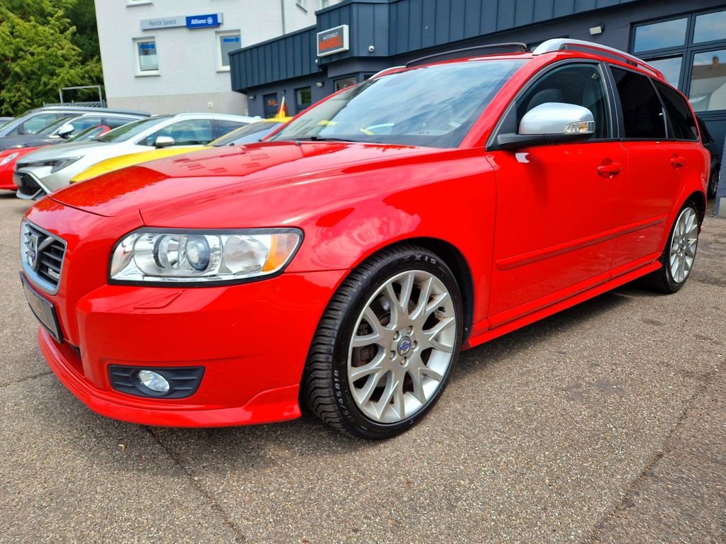Bild des Angebotes Volvo V50 Kombi T5 R-Design Pro Edition
