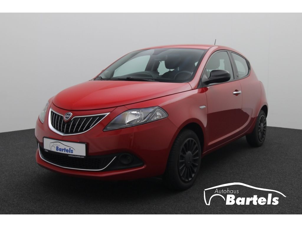 Bild des Angebotes Lancia Ypsilon Multifunktion Bluetooth Freisprechanlage