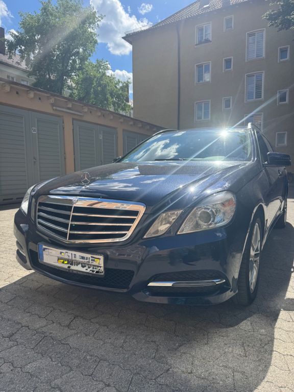 Bild des Angebotes Mercedes-Benz E 250 CDI 4MATIC T B.E. Aut. Standard