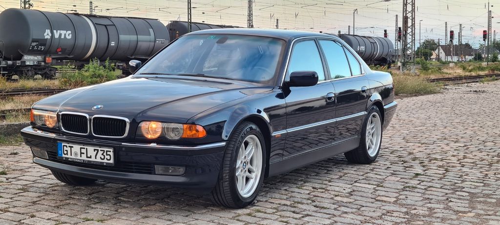 Bild des Angebotes BMW 735i A -