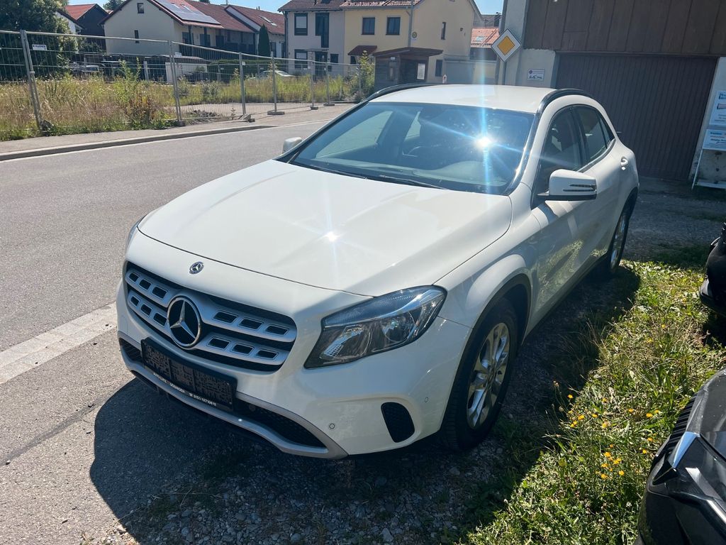 Bild des Angebotes Mercedes-Benz GLA 200 2,1 CDI NAVI AHK
