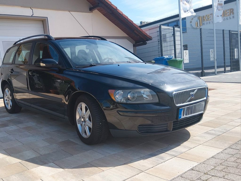 Bild des Angebotes Volvo V50 2.4 -