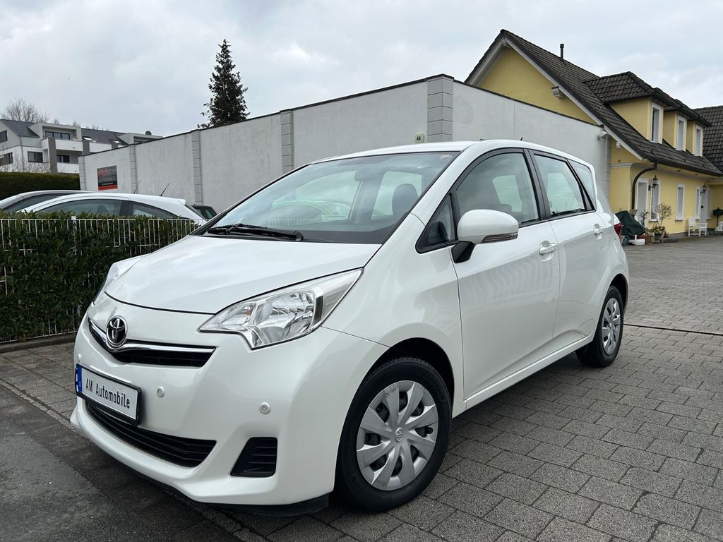 Bild des Angebotes Toyota Verso-S *Life*Klima*Rückfahrkamera*Neu Tüv*
