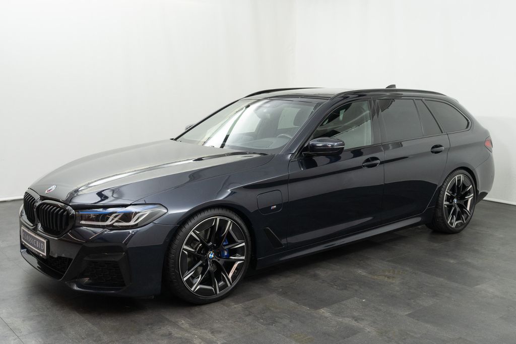 Bild des Angebotes BMW 530 e Touring M Sport