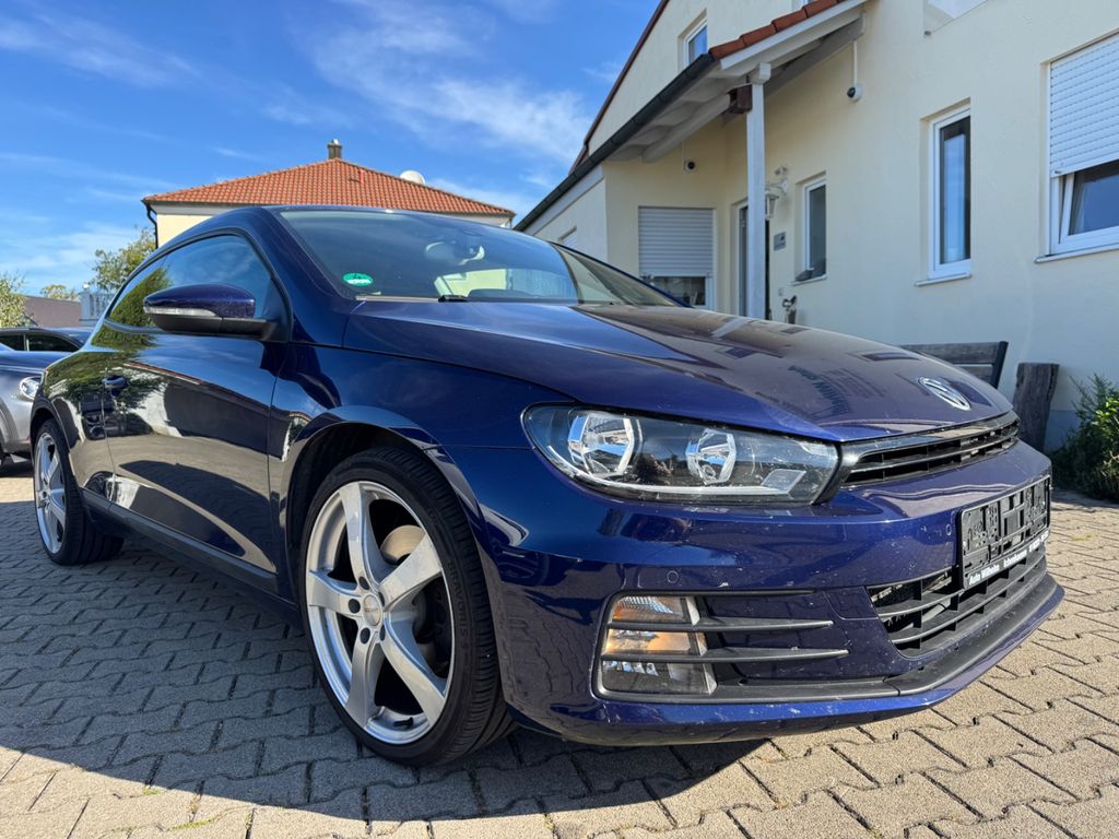 Volkswagen Scirocco 2.0 TSI AppleCarplay Scheckheft 8-fach