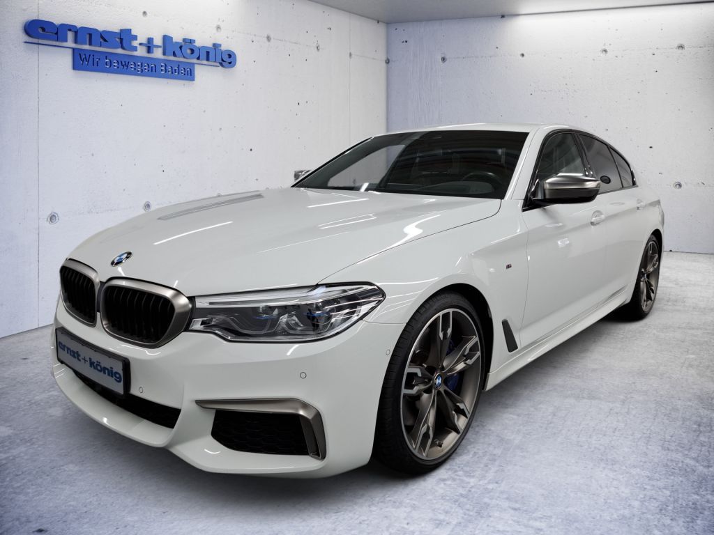 Bild des Angebotes BMW M550i xDrive Aut. NAVI RFK STHZG HUD LASER