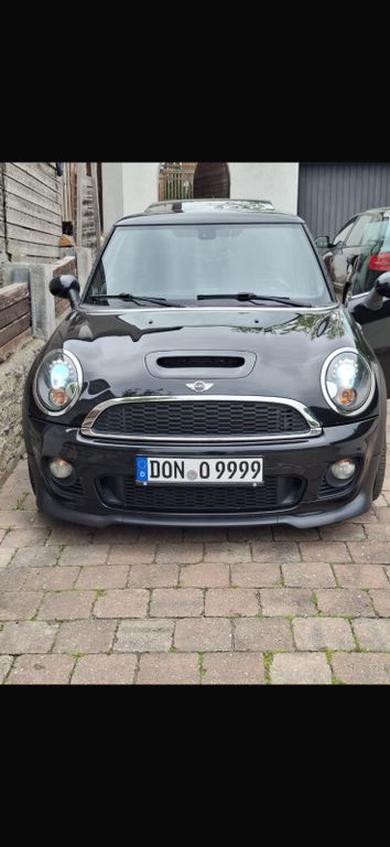 Bild des Angebotes MINI John Cooper Works John Cooper Works