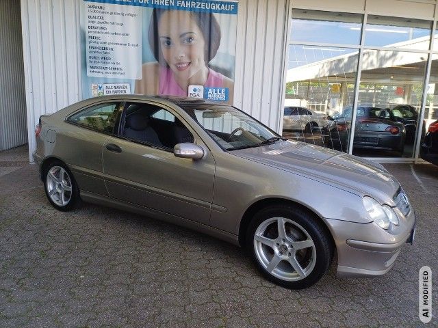 Bild des Angebotes Mercedes-Benz CL 180 COUPE*AUTOM*2H*SCHECKHEFT*PANORAMADACH*