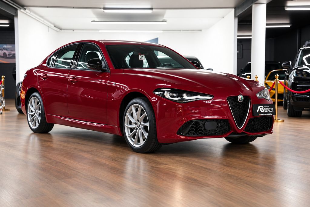 Alfa Romeo Giulia Ti Q4/MEMORY/ACC/NAVI/KAMERA/LEDER/