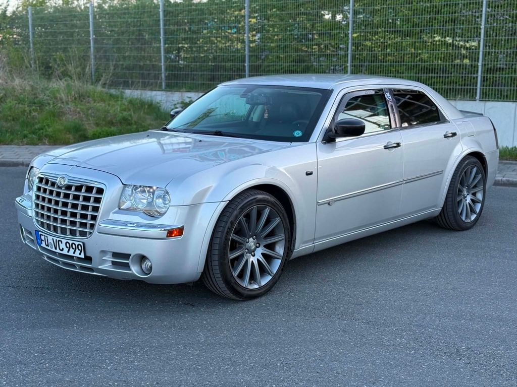 Bild des Angebotes Chrysler 300C 3.0 CRD Autom. -