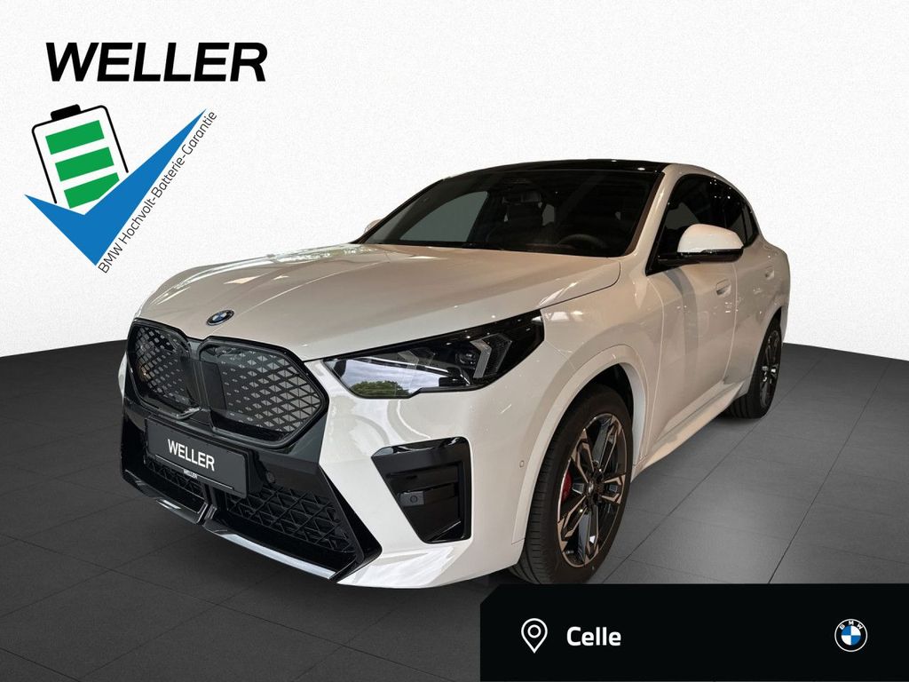 Bild des Angebotes BMW iX2 eDrive20 M Sport Pro DA+ HUD 360° H/K Pano