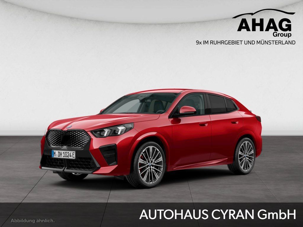 Bild des Angebotes BMW iX2 eDrive20 M-SPORT