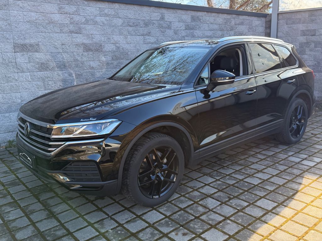 Volkswagen Touareg 3.0 TDI 4Motion AHK Pano ACC